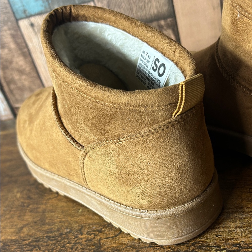 SO Chestnut Brown Faux-Suede Cozy Ankle Boots with Cream Fleece Lining - Picture 9 of 16